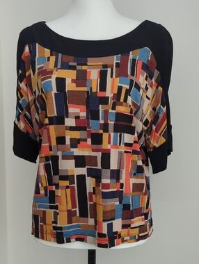 French Connection Multicolor Geometric Short Sleeve Top with Black Trim